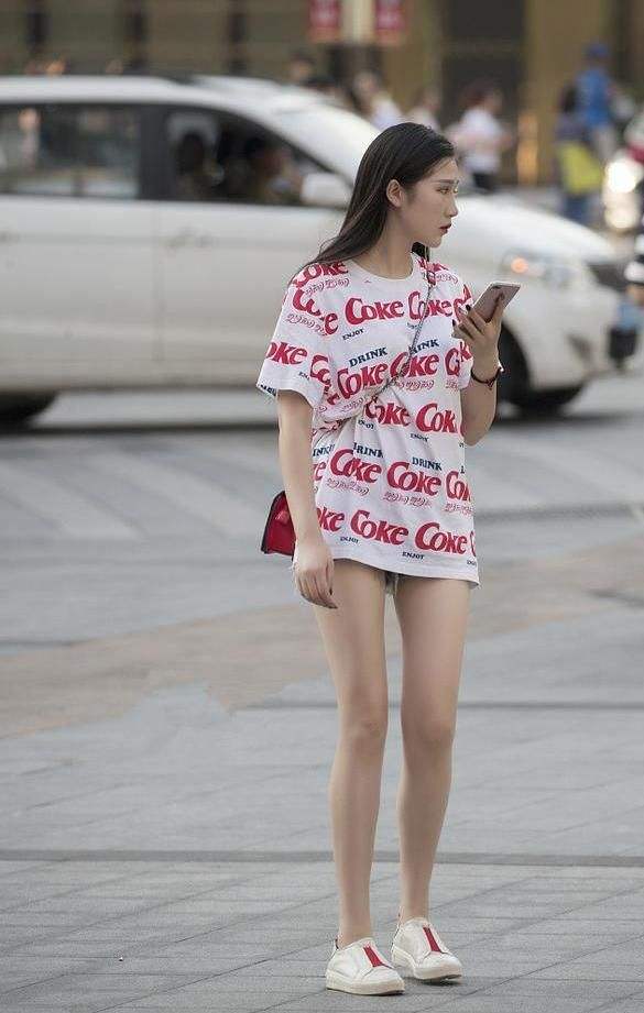 定做的广告衫可以当做工作服使用吗？